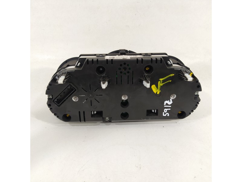 Recambio de cuadro instrumentos para kia cee´d concept referencia OEM IAM 94003A2323  