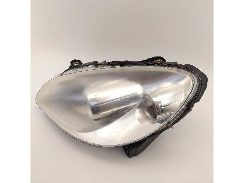 Recambio de faro izquierdo para mercedes-benz clase b (w245) 180 cdi (245.207) referencia OEM IAM A1698201761 0301220201 