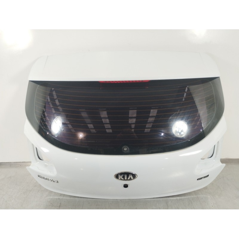 Recambio de porton trasero para kia cee´d concept referencia OEM IAM 73700A2000  