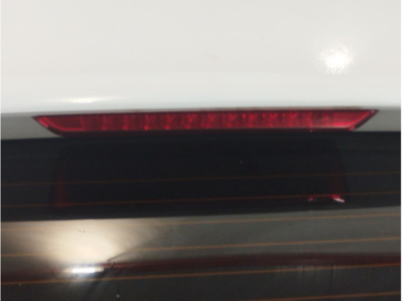 Recambio de porton trasero para kia cee´d concept referencia OEM IAM 73700A2000  