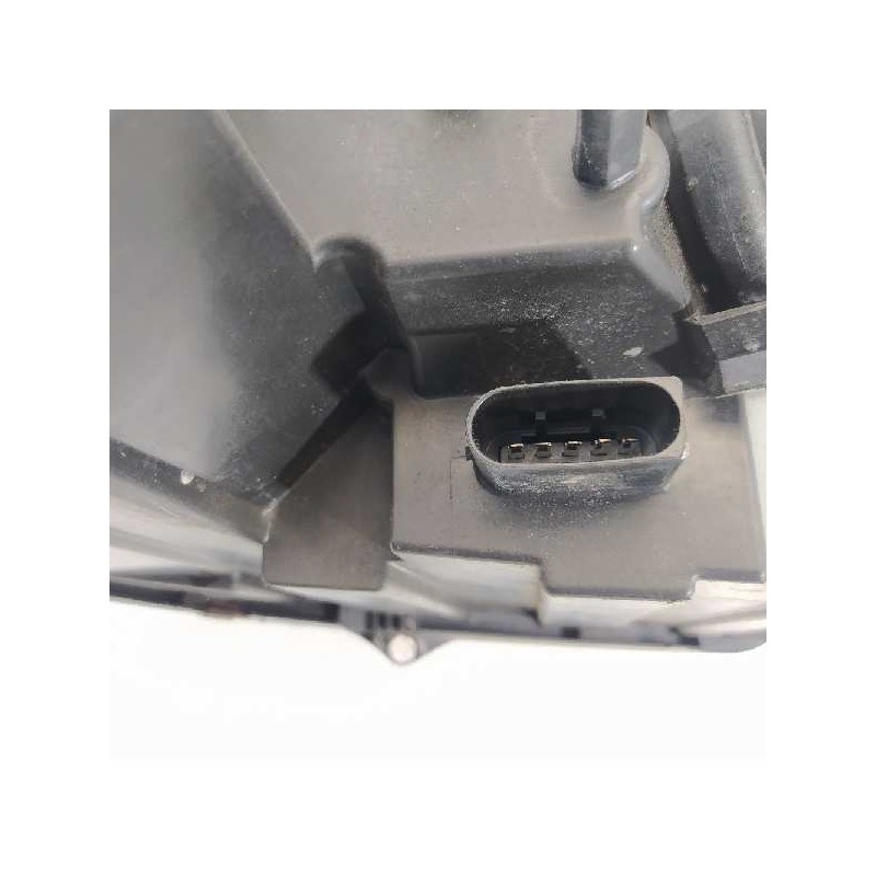 Recambio de faro izquierdo para mercedes-benz clase b (w245) 180 cdi (245.207) referencia OEM IAM A1698201761 0301220201 