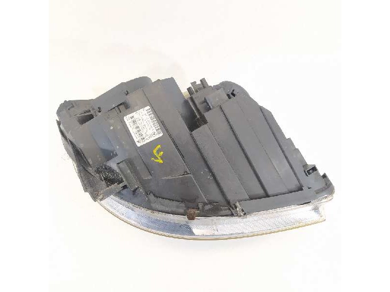 Recambio de faro izquierdo para mercedes-benz clase b (w245) 180 cdi (245.207) referencia OEM IAM A1698201761 0301220201 