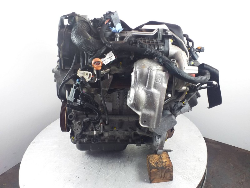 Recambio de motor completo para peugeot 207 confort referencia OEM IAM 8H01  