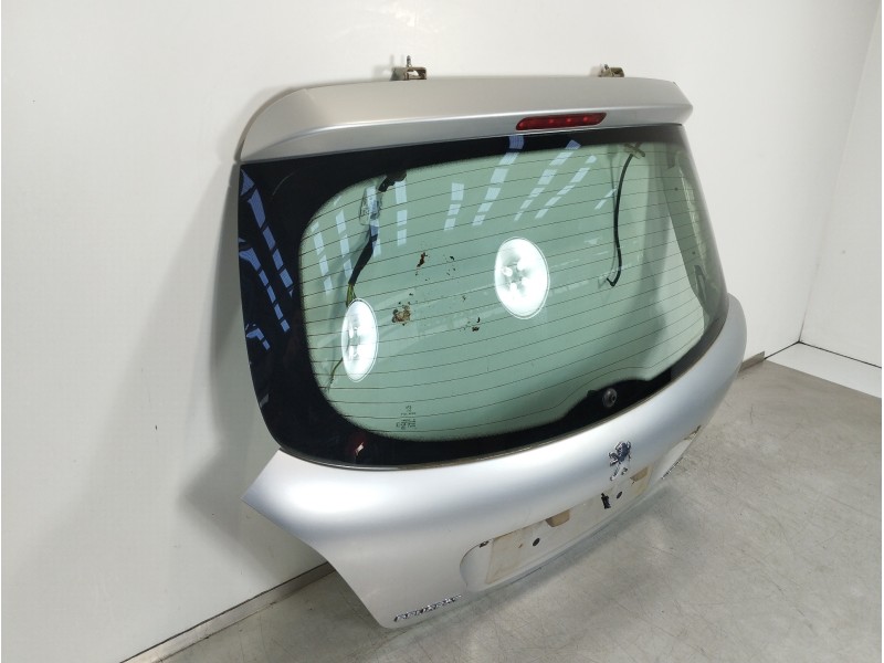 Recambio de porton trasero para peugeot 207 confort referencia OEM IAM   