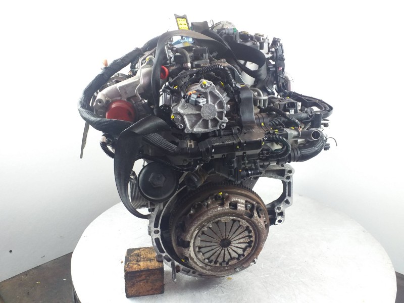 Recambio de motor completo para peugeot 207 confort referencia OEM IAM 8H01  