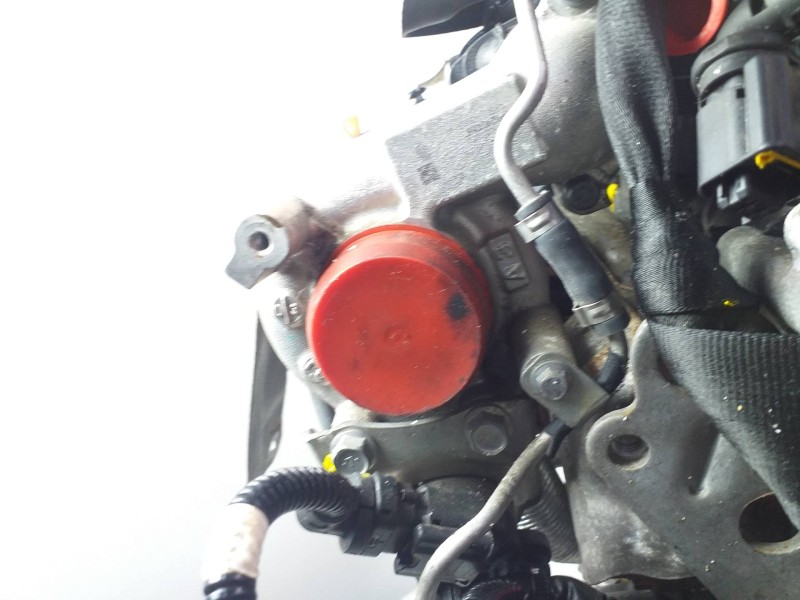 Recambio de motor completo para peugeot 207 confort referencia OEM IAM 8H01  