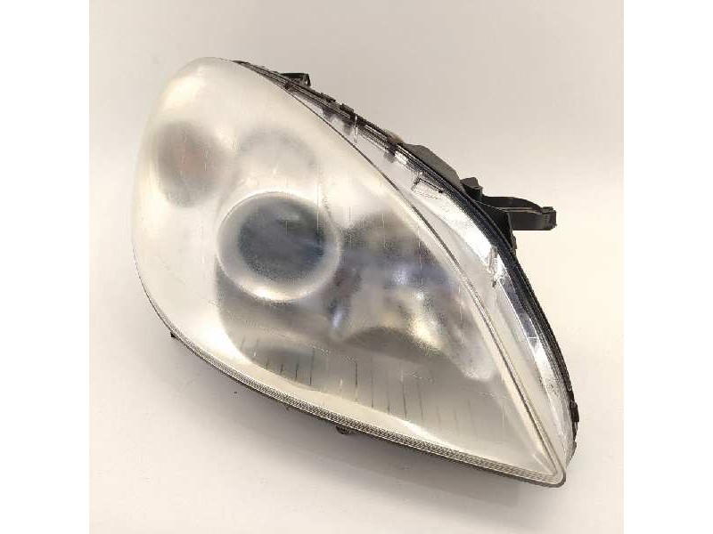 Recambio de faro derecho para mercedes-benz clase b (w245) 180 cdi (245.207) referencia OEM IAM A1698201861 0301220202 