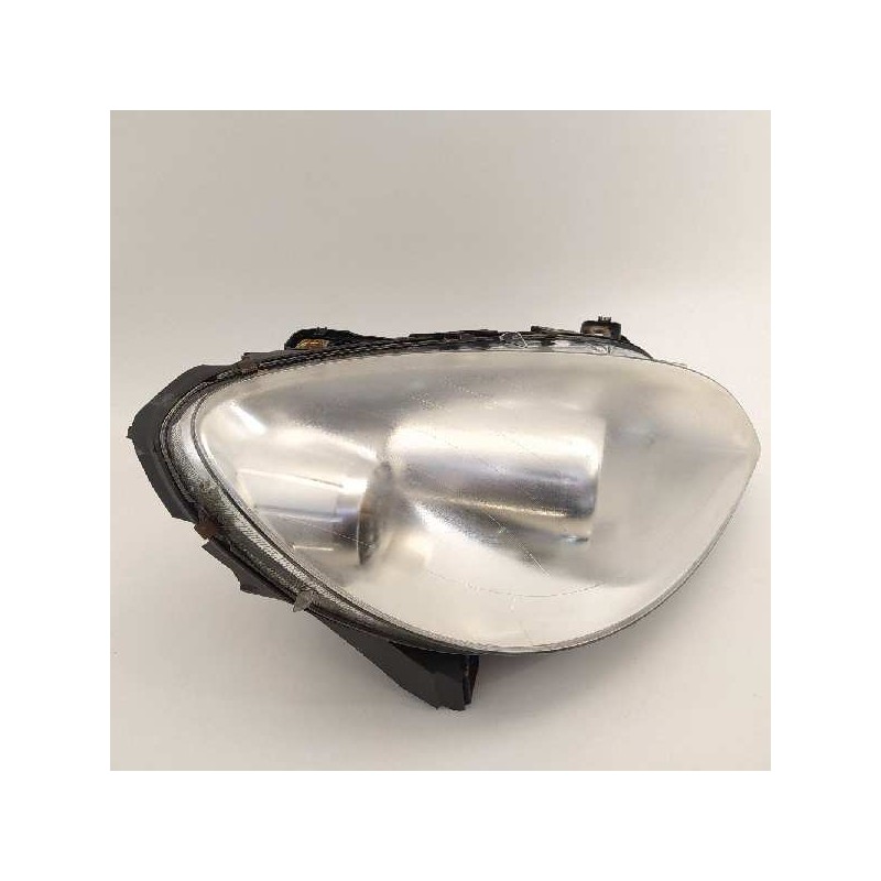 Recambio de faro derecho para mercedes-benz clase b (w245) 180 cdi (245.207) referencia OEM IAM A1698201861 0301220202 