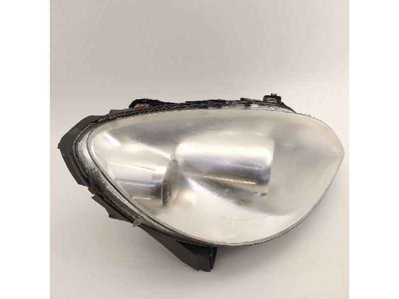 Recambio de faro derecho para mercedes-benz clase b (w245) 180 cdi (245.207) referencia OEM IAM A1698201861 0301220202 