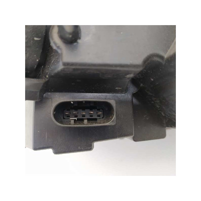 Recambio de faro derecho para mercedes-benz clase b (w245) 180 cdi (245.207) referencia OEM IAM A1698201861 0301220202 