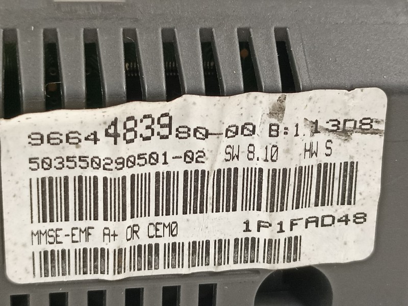 Recambio de pantalla multifuncion para peugeot 207 207 3p referencia OEM IAM 9664483980  