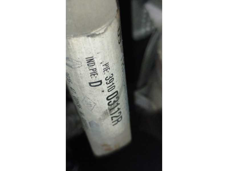 Recambio de cerradura puerta trasera izquierda para peugeot 207 confort referencia OEM IAM 24090158  