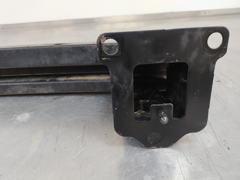 Recambio de refuerzo paragolpes delantero para peugeot 207 confort referencia OEM IAM   