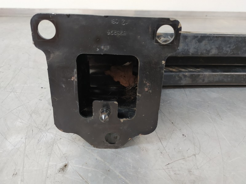 Recambio de refuerzo paragolpes delantero para peugeot 207 confort referencia OEM IAM   