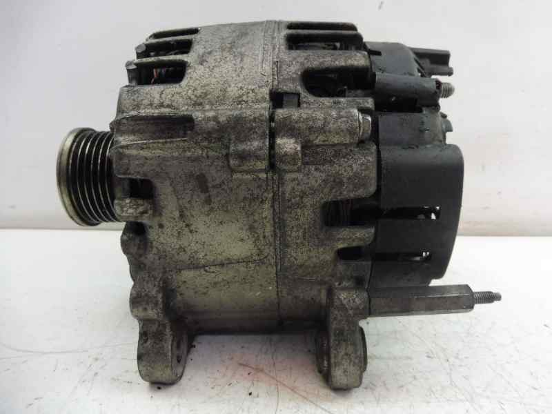 Recambio de alternador para volkswagen golf vii lim. advance bluemotion referencia OEM IAM 03L903023L  
