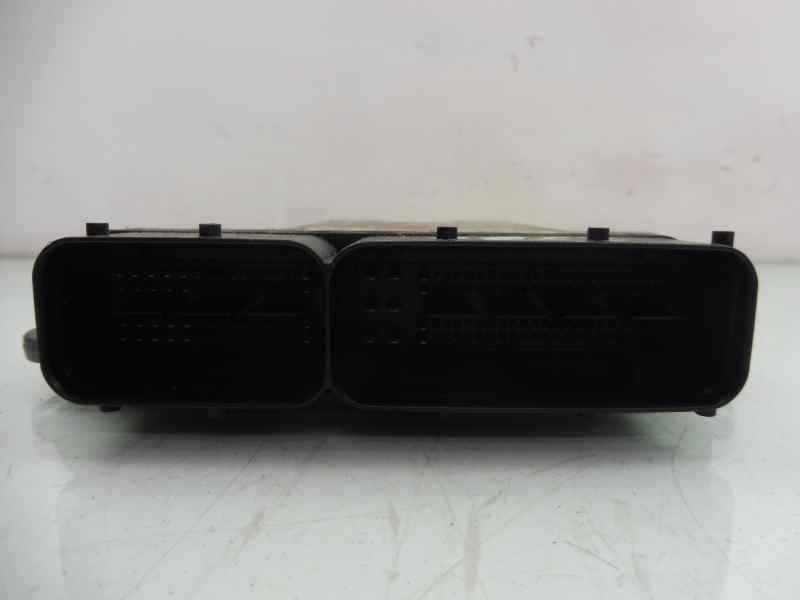 Recambio de centralita motor uce para volkswagen golf vii lim. advance bluemotion referencia OEM IAM 04L907309B 0281018510 