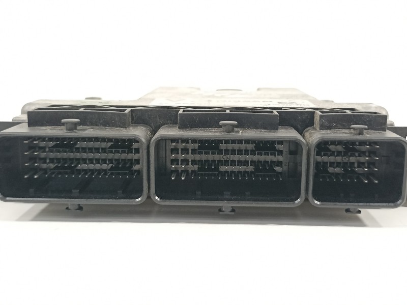 Recambio de centralita motor uce para nissan qashqai (j11) 360 referencia OEM IAM 23710HV30C 0281035463 