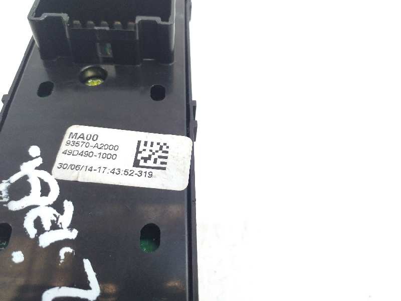 Recambio de mando elevalunas delantero izquierdo para kia cee´d concept referencia OEM IAM 93570A2000 49D4901000 