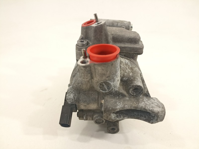 Recambio de compresor aire acondicionado para seat ibiza (6j5) stylance / style referencia OEM IAM 5N0820803E  
