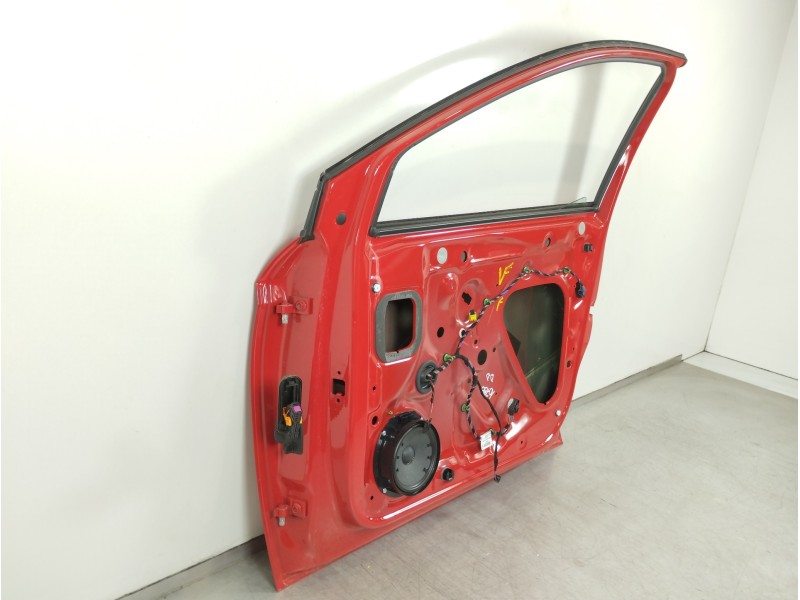 Recambio de puerta delantera derecha para seat ibiza (kj1) reference referencia OEM IAM 6F0831052D 6F031312A 