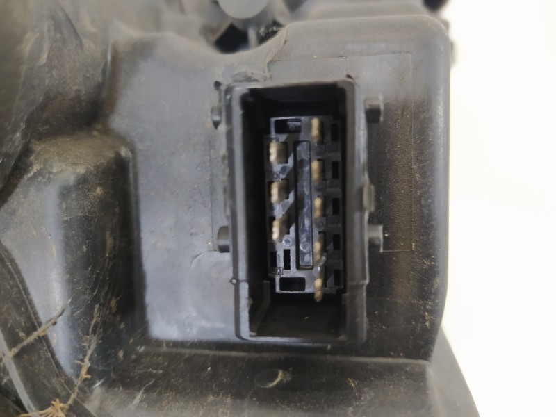 Recambio de faro izquierdo para fiat scudo combi (272) l1h1 120 multijet (5 pl.) referencia OEM IAM 89901161  