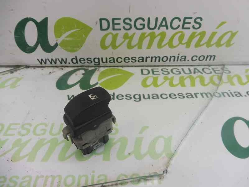 Recambio de mando elevalunas delantero derecho para renault clio grandtour expression referencia OEM IAM 2808203 214936B 