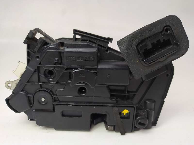 Recambio de cerradura puerta trasera derecha para volkswagen golf vii lim. advance bluemotion referencia OEM IAM 5K4839016Q  