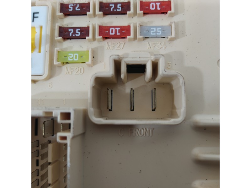 Recambio de caja reles / fusibles para kia cee´d concept referencia OEM IAM 91950A2030  