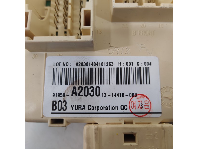 Recambio de caja reles / fusibles para kia cee´d concept referencia OEM IAM 91950A2030  