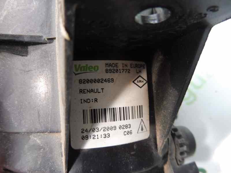 Recambio de faro antiniebla izquierdo para renault clio grandtour expression referencia OEM IAM 8200002469  