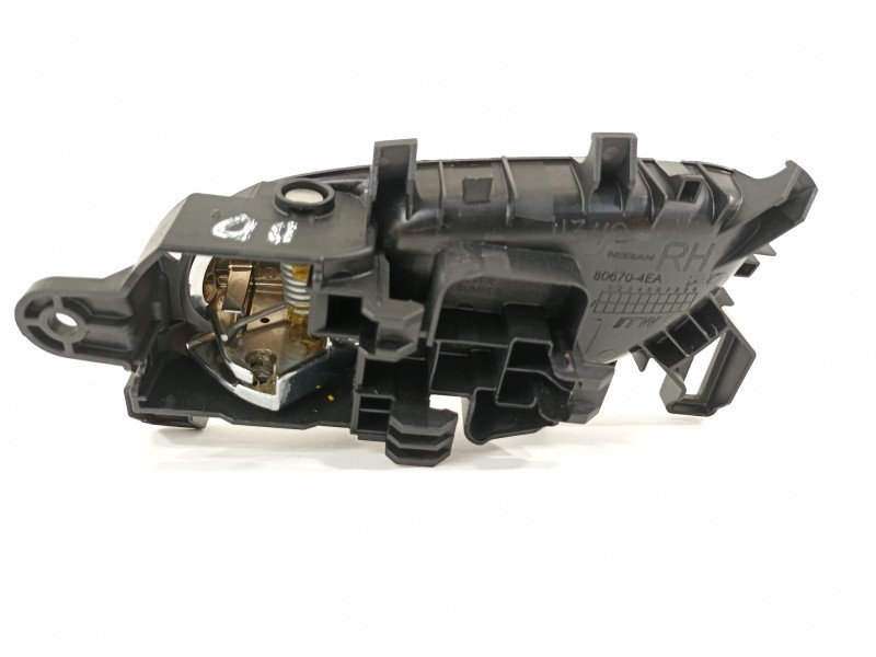Recambio de maneta interior delantera derecha para nissan qashqai (j11) 360 referencia OEM IAM 806704EA1A  