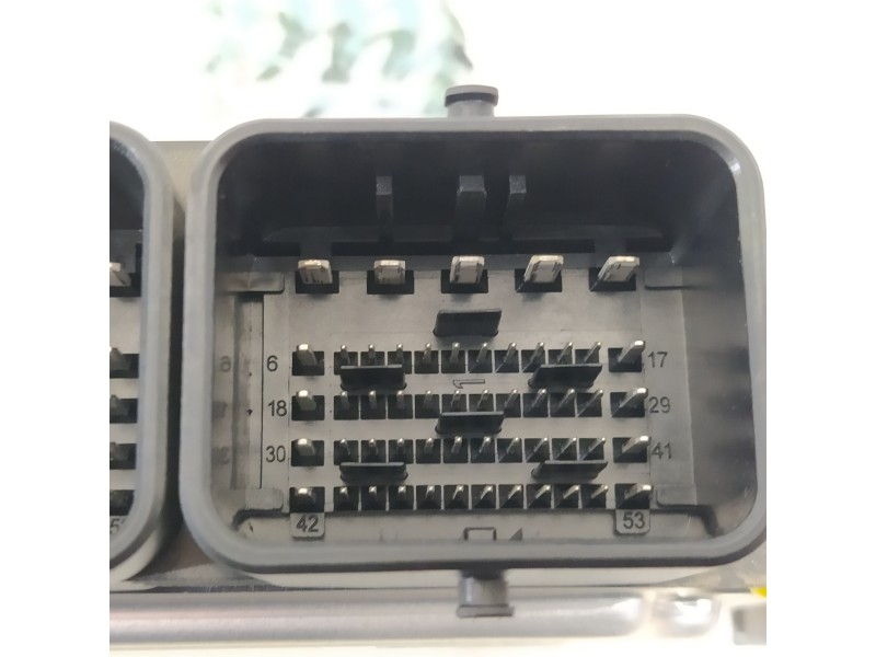 Recambio de centralita motor uce para citroën berlingo cuadro sx referencia OEM IAM 9677006780 0281017863 