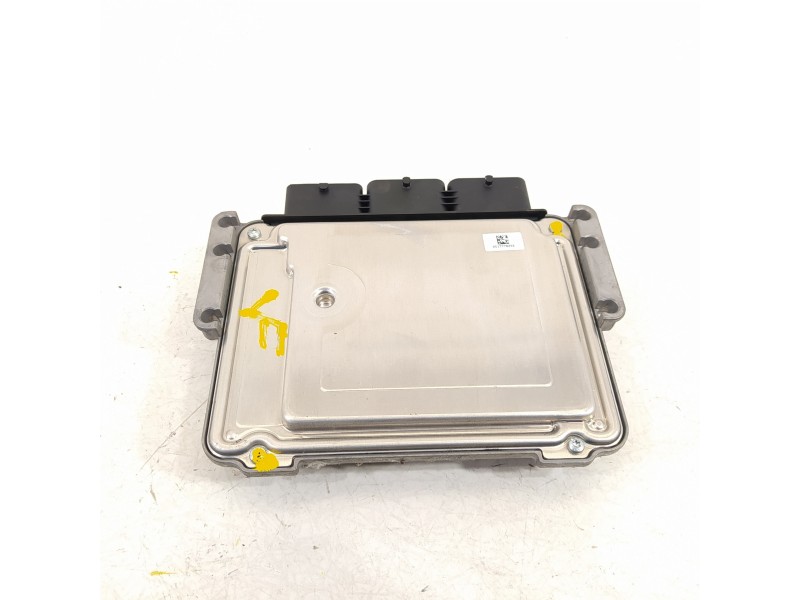 Recambio de centralita motor uce para citroën berlingo cuadro sx referencia OEM IAM 9677006780 0281017863 