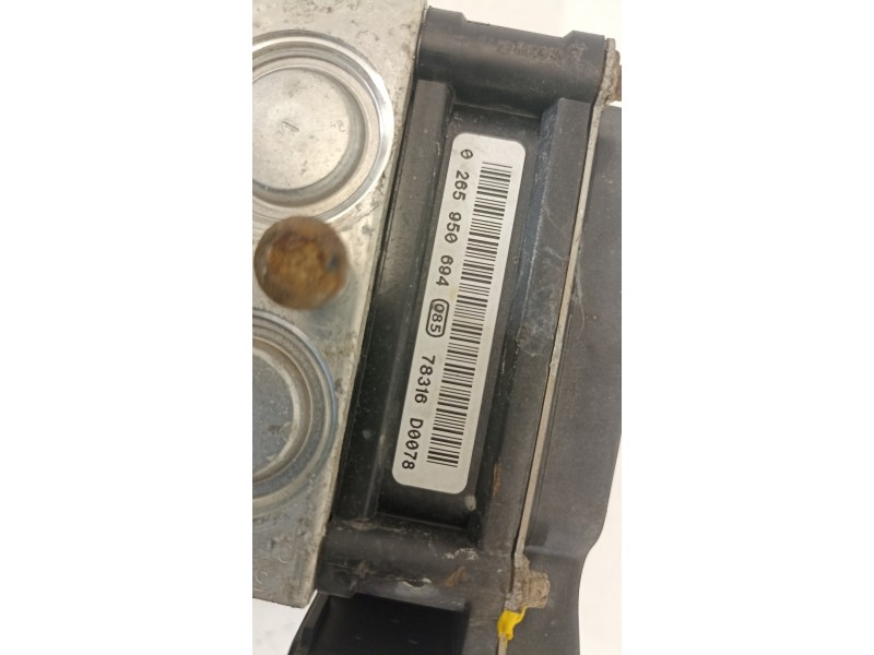 Recambio de abs para kia cee´d active referencia OEM IAM 589201H600 0265235330 