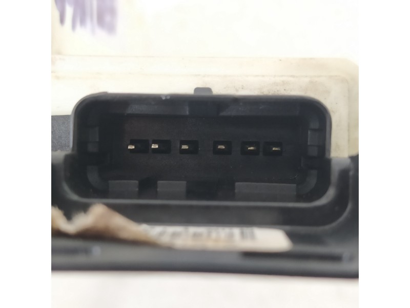 Recambio de cerradura puerta delantera derecha para citroën berlingo cuadro sx referencia OEM IAM 9135EA 828405 