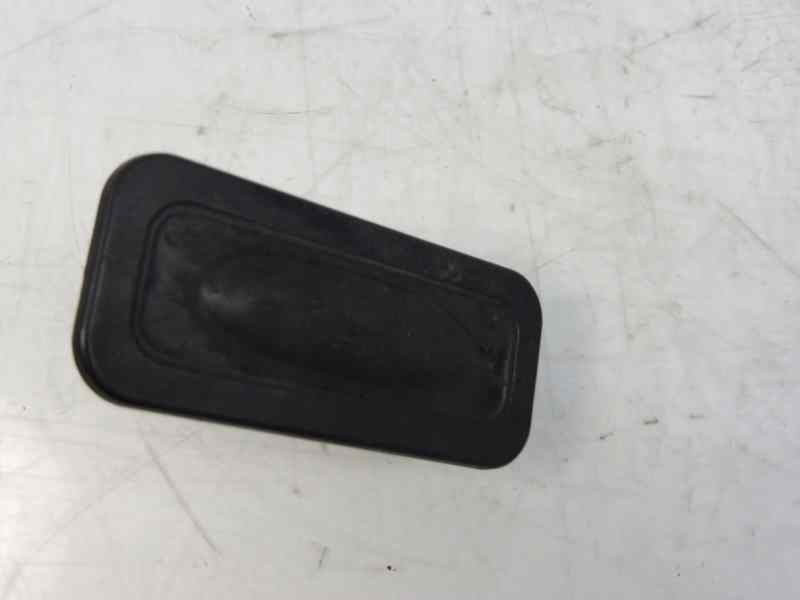 Recambio de maneta exterior porton para renault clio grandtour expression referencia OEM IAM 8200076256  