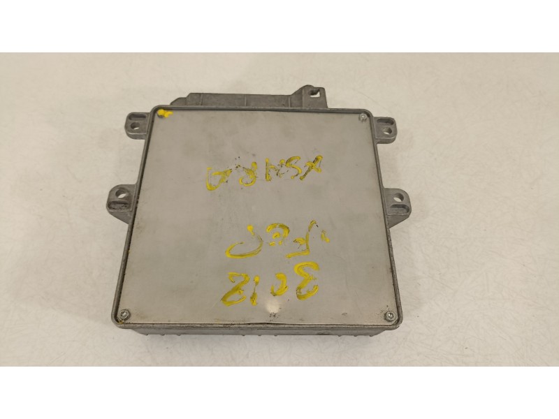 Recambio de centralita motor uce para citroën xsara berlina 1.8 vts referencia OEM IAM 9640414780  