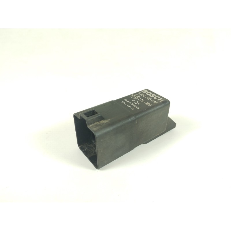 Recambio de caja precalentamiento para seat ibiza (6j5) stylance / style referencia OEM IAM 038907281D  