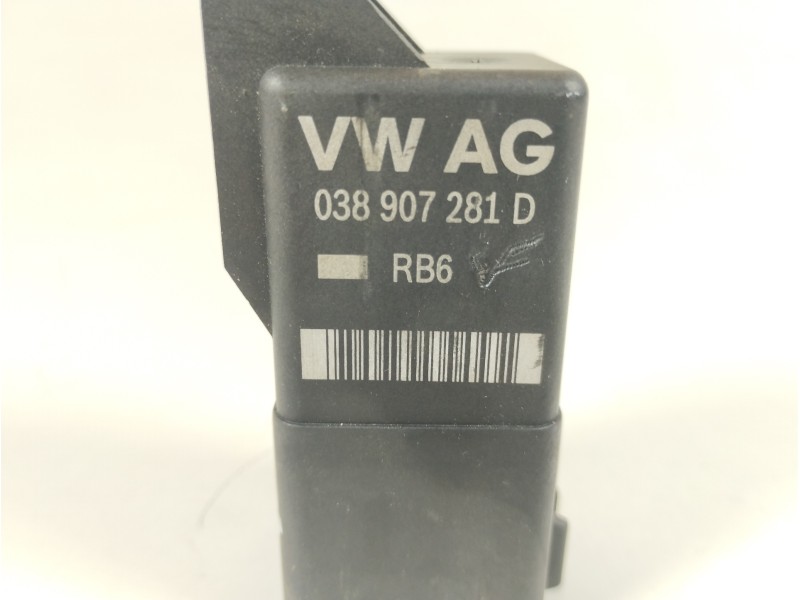 Recambio de caja precalentamiento para seat ibiza (6j5) stylance / style referencia OEM IAM 038907281D  