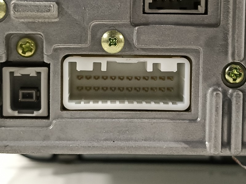 Recambio de sistema navegacion gps para kia cee´d concept referencia OEM IAM 96560A2100WK  