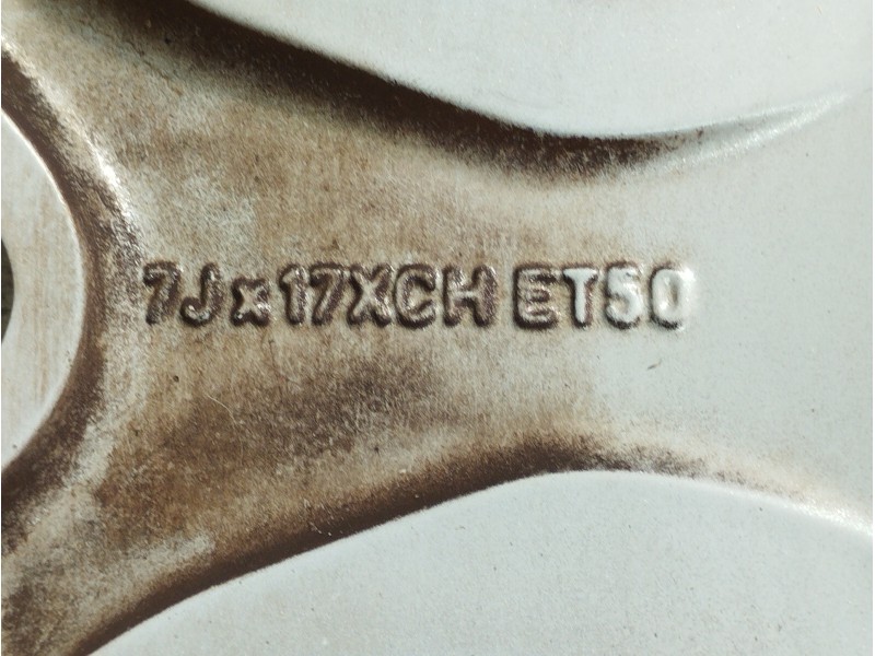 Recambio de llanta para ford mondeo ber. (ca2) ambiente referencia OEM IAM 8M5J1007AA  