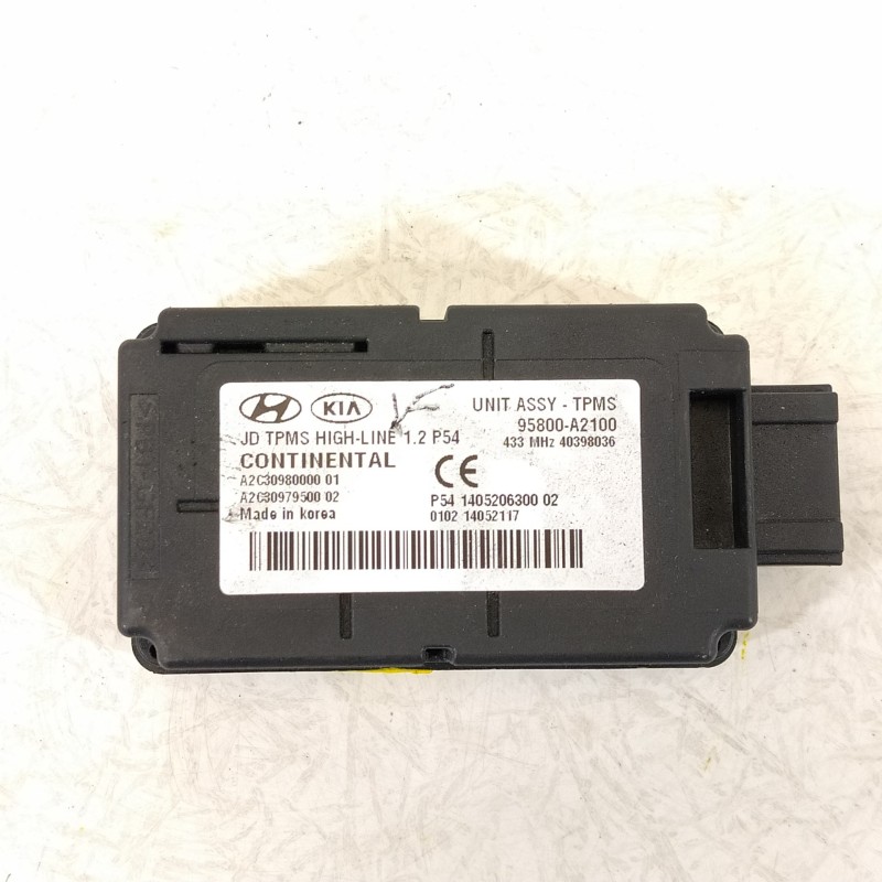 Recambio de modulo electronico para kia cee´d concept referencia OEM IAM 95800A2100 40398036 A2C30980000