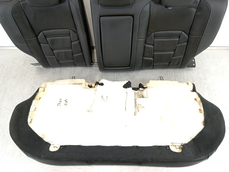 Recambio de asientos traseros para nissan qashqai (j11) 360 referencia OEM IAM   