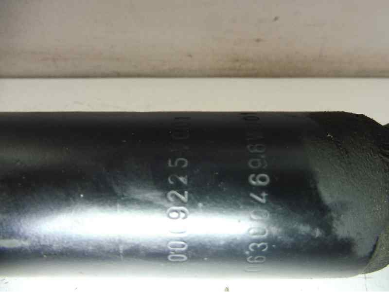 Recambio de amortiguador trasero derecho para smart coupe passion referencia OEM IAM 0009225V001  