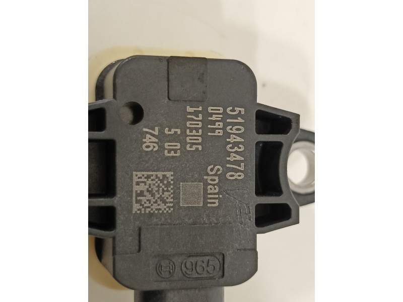Recambio de sensor para jeep renegade deserthawk 4wd referencia OEM IAM 51943478  