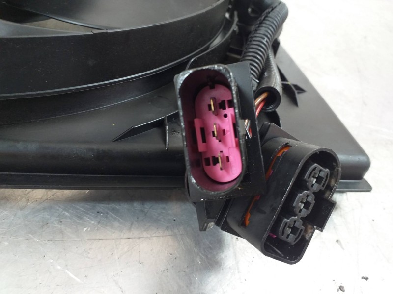 Recambio de electroventilador para audi a3 (8l) 1.6 ambiente referencia OEM IAM 1J0121207M 1J0121205B 