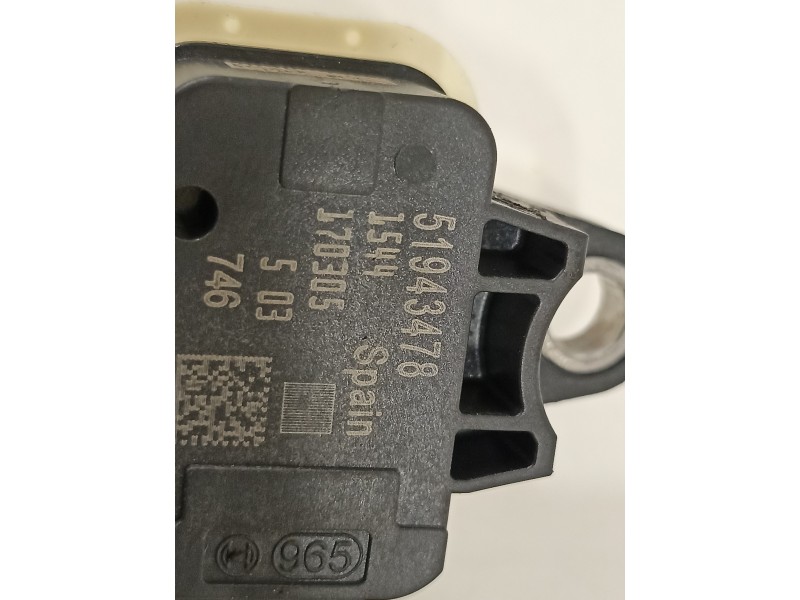 Recambio de sensor para jeep renegade deserthawk 4wd referencia OEM IAM 51943478  