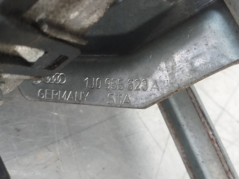 Recambio de motor limpia delantero para audi a3 (8l) 1.6 ambiente referencia OEM IAM 1J0955623A 1J1955113B 