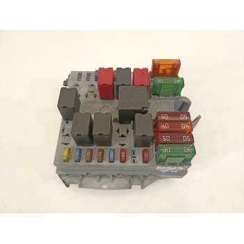 CAJA RELES / FUSIBLES 51842419 