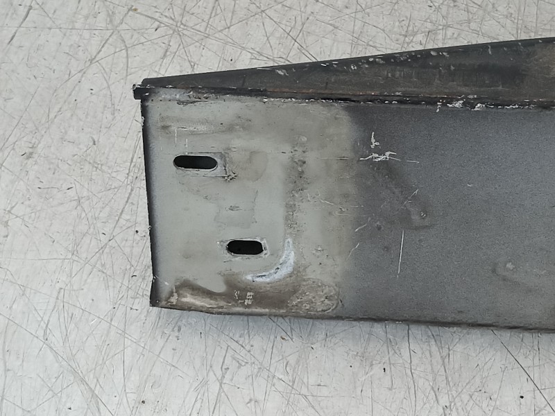 Recambio de refuerzo paragolpes delantero para chrysler pt cruiser (pt) 2.2 crd limited referencia OEM IAM 520950 0187810 